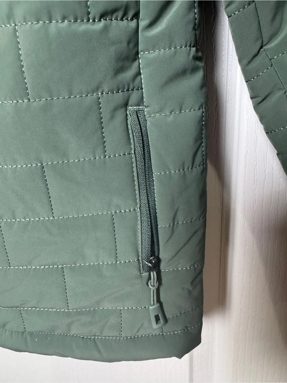 Properly Tied Boys Green Quilted Full Zip Jacket Size 7